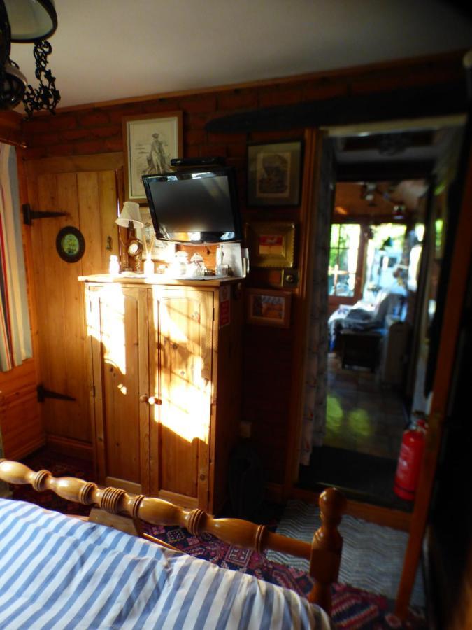 Nelsons Cabin Bed and Breakfast North Creake Buitenkant foto